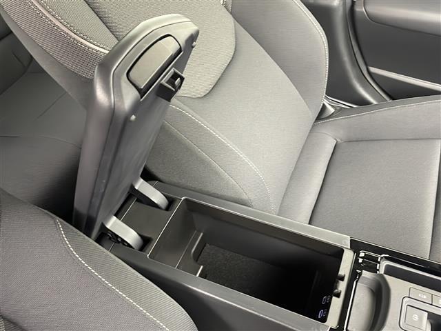 プリウス Ｇ　禁煙車　純正８インチナビ　バックカメラ　前席シートヒーター　トヨタセーフティセンス　前方ドライブレコーダー　ＡＣ１００Ｖ　プリクラッシュセーフティ　オートハイビーム　レーダクルーズコントロール　ＥＴＣ（34枚目）