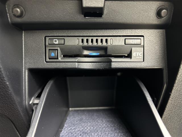 アルファード ２．５Ｓ　Ｃパッケージ　禁煙車　純正ナビ　ツインムーンルーフ　前席シートヒーター　前席ベンチレーション　全席パワーシート　１２．１インチフリップダウンモニター　レーダークルーズコントロール　三眼ＬＥＤヘッドライト　純正ＥＴＣ（35枚目）