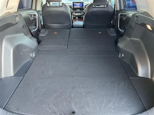 ＲＡＶ４ アドベンチャー　純正９型ナビ　（フルセグＴＶ・ＢＴ・ＨＤＭＩ・ＣＤ・ＤＶＤ・ＡＭ・ＦＭ）バックカメラ　ＢＳＭ　ドラレコ　パワーシート　デジタルインナーミラー　レーダークルコン　レーンキープ　オートマチックハイビーム（42枚目）