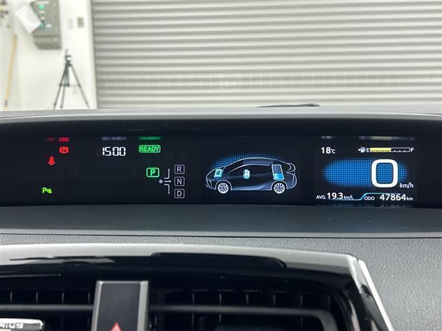 プリウス Ｓツーリングセレクション　純正ナビ／バックカメラ／後席モニター／衝突被害軽減ブレーキ／レーダークルーズコントロール／シートヒーター／ドライブレコーダー／ビルトインＥＴＣ／ＴＯＭ’Ｓ製ＡＷ／オートハイビーム／スマートキー（22枚目）