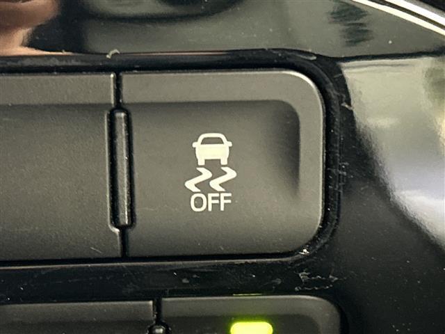 プリウス Ｓツーリングセレクション　純正ナビ／バックカメラ／後席モニター／衝突被害軽減ブレーキ／レーダークルーズコントロール／シートヒーター／ドライブレコーダー／ビルトインＥＴＣ／ＴＯＭ’Ｓ製ＡＷ／オートハイビーム／スマートキー（28枚目）