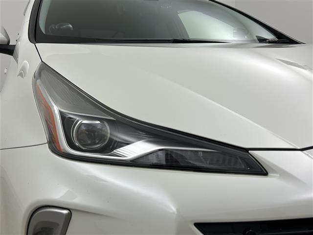 プリウス Ｓツーリングセレクション　純正ナビ／バックカメラ／後席モニター／衝突被害軽減ブレーキ／レーダークルーズコントロール／シートヒーター／ドライブレコーダー／ビルトインＥＴＣ／ＴＯＭ’Ｓ製ＡＷ／オートハイビーム／スマートキー（38枚目）