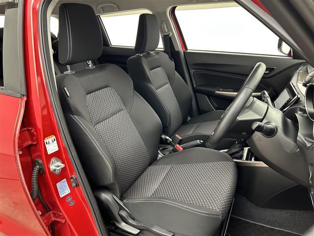 スイフト XRリミテッド 禁煙車/社外ナビ/ワンセグTV/バックカメラ/スズキセーフティサポート/シートヒーター/ステアリングスイッチ/ヘッドライトレベライザー/スマートキー/プッシュスタート(13枚目)