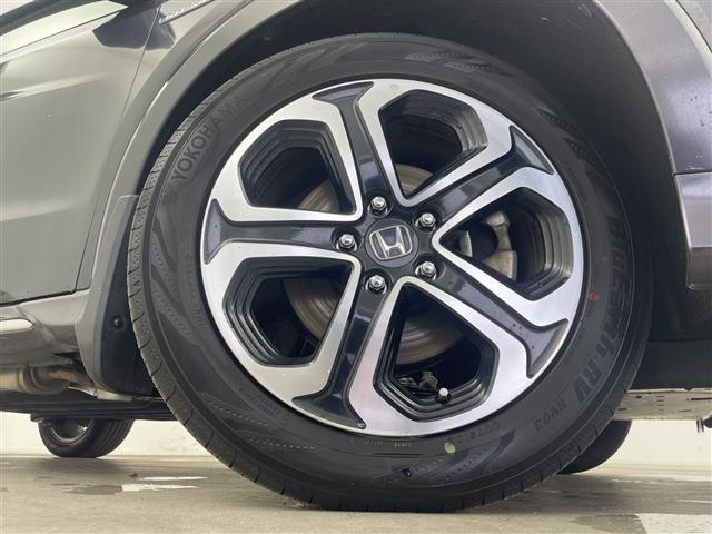 ヴェゼル ハイブリッドＺ・ホンダセンシング　禁煙車／社外ナビ／バックカメラ／レーダークルーズコントロール／シートヒーター／ハーフレザーシート／レーンキープアシスト／先行車発進おしらせ機能／パドルシフト／ビルトインＥＴＣ（17枚目）