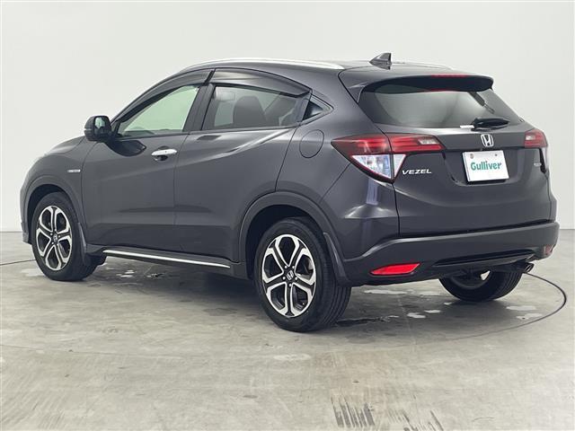 ヴェゼル ハイブリッドＺ・ホンダセンシング　禁煙車／社外ナビ／バックカメラ／レーダークルーズコントロール／シートヒーター／ハーフレザーシート／レーンキープアシスト／先行車発進おしらせ機能／パドルシフト／ビルトインＥＴＣ（20枚目）