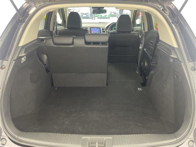 ヴェゼル ハイブリッドＺ・ホンダセンシング　禁煙車／社外ナビ／バックカメラ／レーダークルーズコントロール／シートヒーター／ハーフレザーシート／レーンキープアシスト／先行車発進おしらせ機能／パドルシフト／ビルトインＥＴＣ（34枚目）