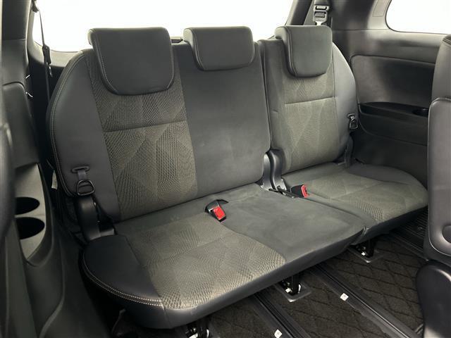 ◆商談ルームには「キッズスペース」を完備しています。DVD、ブロック、絵本、おままごとセット。お子様連れでも、ゆっくりとお車をお選びいただけます!