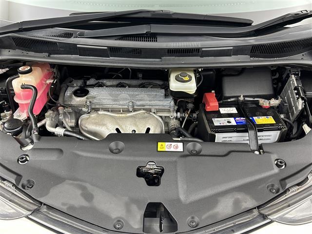 【エンジンルーム】エンジンの調子は良好です!ご納車前にはしっかりとオイル交換・その他油種類の点検補充をさせて頂きます。また、ガリバーでは修復歴のある車は販売いたしません。