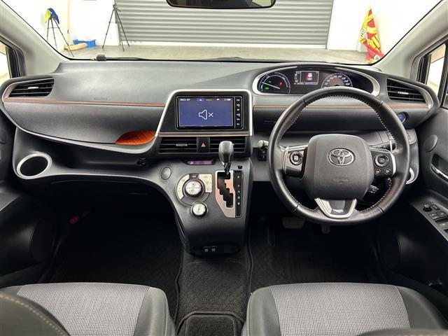 シエンタ ハイブリッドG 禁煙車 純正12インチフリップダウンモニター 純正7型ナビ 360度モニター 両側パワースライドドア モデリスタエアロ ライトレベライザー AAC レーンキープシステム 衝突軽減ブレ(2枚目)