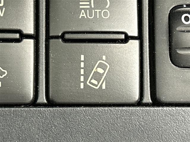 シエンタ ハイブリッドG 禁煙車 純正12インチフリップダウンモニター 純正7型ナビ 360度モニター 両側パワースライドドア モデリスタエアロ ライトレベライザー AAC レーンキープシステム 衝突軽減ブレ(9枚目)