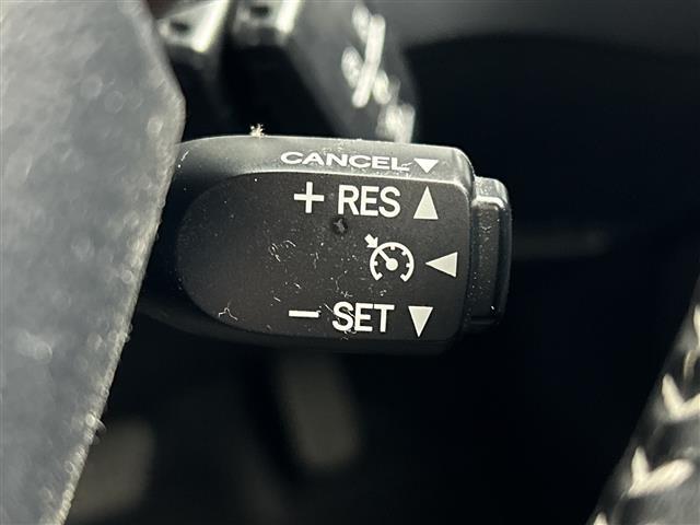 シエンタ ハイブリッドG 禁煙車 純正12インチフリップダウンモニター 純正7型ナビ 360度モニター 両側パワースライドドア モデリスタエアロ ライトレベライザー AAC レーンキープシステム 衝突軽減ブレ(11枚目)