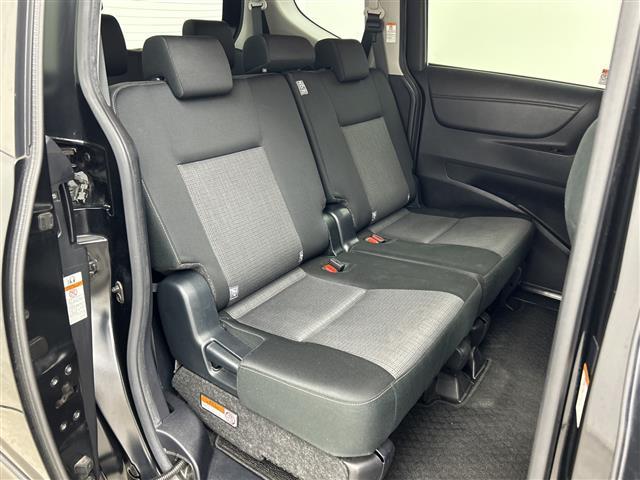 シエンタ ハイブリッドG 禁煙車 純正12インチフリップダウンモニター 純正7型ナビ 360度モニター 両側パワースライドドア モデリスタエアロ ライトレベライザー AAC レーンキープシステム 衝突軽減ブレ(14枚目)