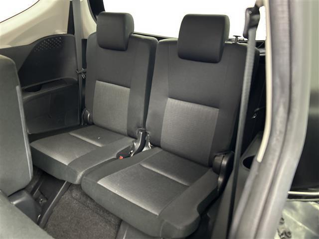 シエンタ ハイブリッドG 禁煙車 純正12インチフリップダウンモニター 純正7型ナビ 360度モニター 両側パワースライドドア モデリスタエアロ ライトレベライザー AAC レーンキープシステム 衝突軽減ブレ(33枚目)