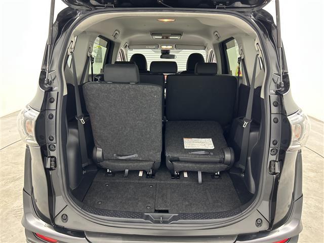 シエンタ ハイブリッドG 禁煙車 純正12インチフリップダウンモニター 純正7型ナビ 360度モニター 両側パワースライドドア モデリスタエアロ ライトレベライザー AAC レーンキープシステム 衝突軽減ブレ(34枚目)