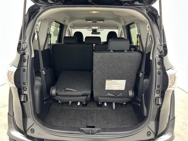 シエンタ ハイブリッドG 禁煙車 純正12インチフリップダウンモニター 純正7型ナビ 360度モニター 両側パワースライドドア モデリスタエアロ ライトレベライザー AAC レーンキープシステム 衝突軽減ブレ(36枚目)