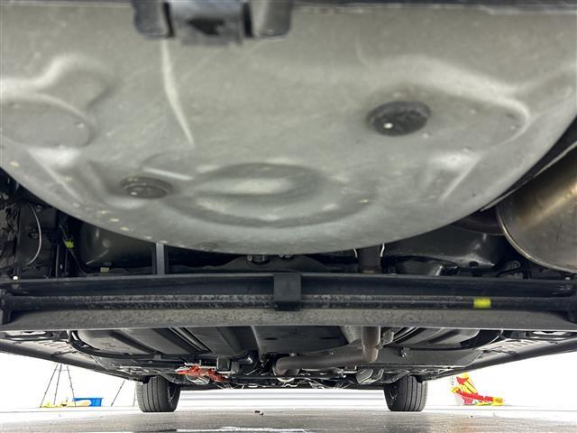 シエンタ ハイブリッドG 禁煙車 純正12インチフリップダウンモニター 純正7型ナビ 360度モニター 両側パワースライドドア モデリスタエアロ ライトレベライザー AAC レーンキープシステム 衝突軽減ブレ(43枚目)