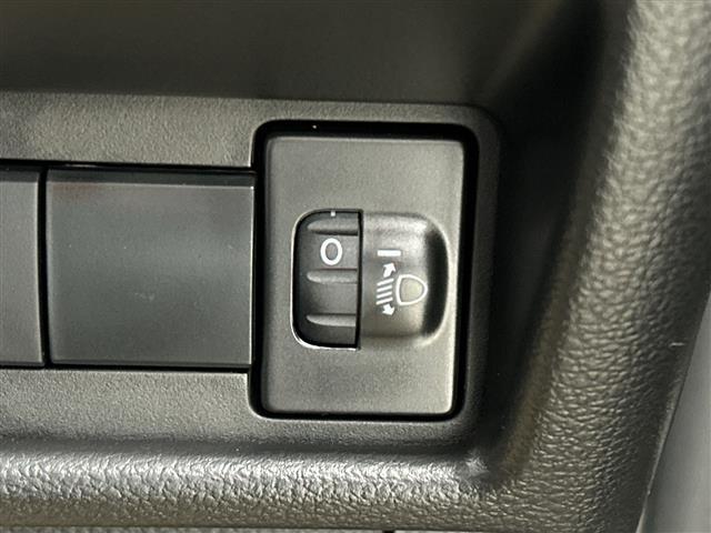 スペーシアカスタム ハイブリッドXS 禁煙車 全方位カメラ9型ナビ フルセグTV/CarPlay/Android Auto 両側パワースライドドア 前席シートヒーター 両側パワースライドドア 全方位モニター 衝突軽減ブレーキ(31枚目)