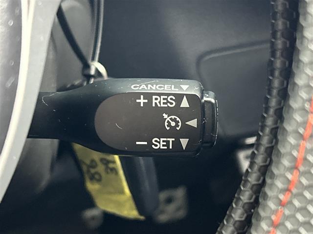 ８６ ＧＴ　禁煙車　純正７型ナビ　ＣＤ／ＤＶＤ／フルセグＴＶ／Ｂｌｕｅｔｏｏｔｈ　バックカメラ　パドルシフト　プッシュスタート　スマートキー　ＥＴＣ　ＡＡＣ　クルーズコントロール　オートライト（9枚目）