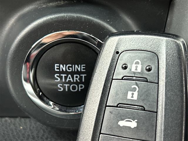 ８６ ＧＴ　禁煙車　純正７型ナビ　ＣＤ／ＤＶＤ／フルセグＴＶ／Ｂｌｕｅｔｏｏｔｈ　バックカメラ　パドルシフト　プッシュスタート　スマートキー　ＥＴＣ　ＡＡＣ　クルーズコントロール　オートライト（13枚目）