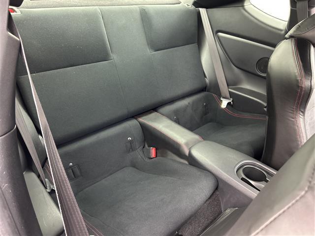 ８６ ＧＴ　禁煙車　純正７型ナビ　ＣＤ／ＤＶＤ／フルセグＴＶ／Ｂｌｕｅｔｏｏｔｈ　バックカメラ　パドルシフト　プッシュスタート　スマートキー　ＥＴＣ　ＡＡＣ　クルーズコントロール　オートライト（15枚目）