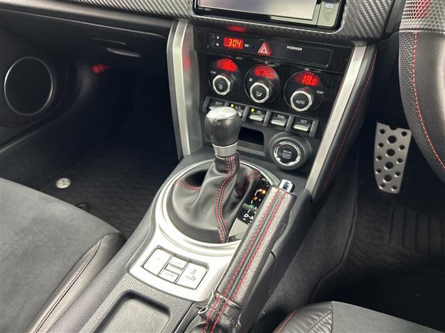 ８６ ＧＴ　禁煙車　純正７型ナビ　ＣＤ／ＤＶＤ／フルセグＴＶ／Ｂｌｕｅｔｏｏｔｈ　バックカメラ　パドルシフト　プッシュスタート　スマートキー　ＥＴＣ　ＡＡＣ　クルーズコントロール　オートライト（32枚目）