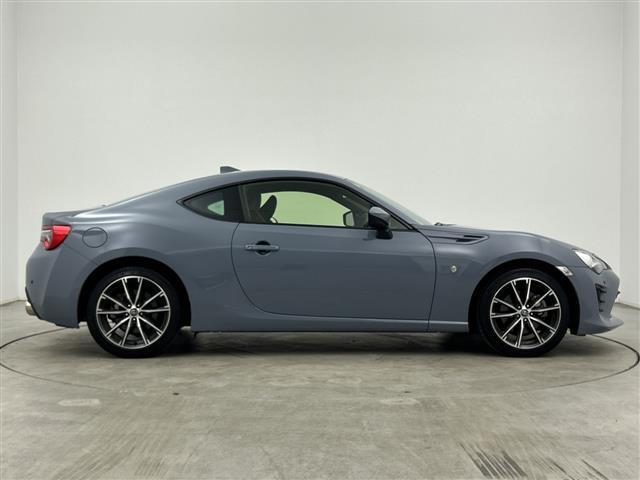 ８６ ＧＴ　禁煙車　純正７型ナビ　ＣＤ／ＤＶＤ／フルセグＴＶ／Ｂｌｕｅｔｏｏｔｈ　バックカメラ　パドルシフト　プッシュスタート　スマートキー　ＥＴＣ　ＡＡＣ　クルーズコントロール　オートライト（35枚目）