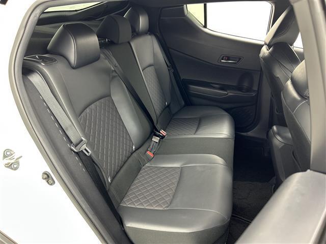 Ｃ－ＨＲ Ｇ　モード　ネロ　セーフティプラスＩＩ　禁煙車／純正ＤＡ／全方位カメラ／トヨタセーフティセンス・ＰＣＳ・ＬＴＡ・ＢＳＭ・レーダークルーズコントロール／オートハイビーム／シートヒーター／ビルトインＥＴＣ２．０／ドラレコ／コーナーセンサー（15枚目）