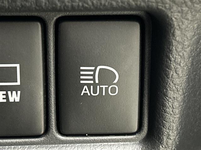 Ｃ－ＨＲ Ｇ　モード　ネロ　セーフティプラスＩＩ　禁煙車／純正ＤＡ／全方位カメラ／トヨタセーフティセンス・ＰＣＳ・ＬＴＡ・ＢＳＭ・レーダークルーズコントロール／オートハイビーム／シートヒーター／ビルトインＥＴＣ２．０／ドラレコ／コーナーセンサー（28枚目）