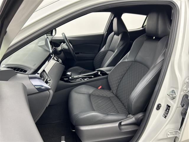 Ｃ－ＨＲ Ｇ　モード　ネロ　セーフティプラスＩＩ　禁煙車／純正ＤＡ／全方位カメラ／トヨタセーフティセンス・ＰＣＳ・ＬＴＡ・ＢＳＭ・レーダークルーズコントロール／オートハイビーム／シートヒーター／ビルトインＥＴＣ２．０／ドラレコ／コーナーセンサー（31枚目）