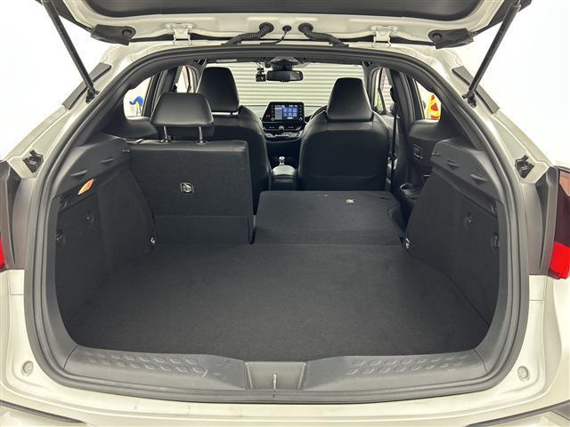 Ｃ－ＨＲ Ｇ　モード　ネロ　セーフティプラスＩＩ　禁煙車／純正ＤＡ／全方位カメラ／トヨタセーフティセンス・ＰＣＳ・ＬＴＡ・ＢＳＭ・レーダークルーズコントロール／オートハイビーム／シートヒーター／ビルトインＥＴＣ２．０／ドラレコ／コーナーセンサー（33枚目）