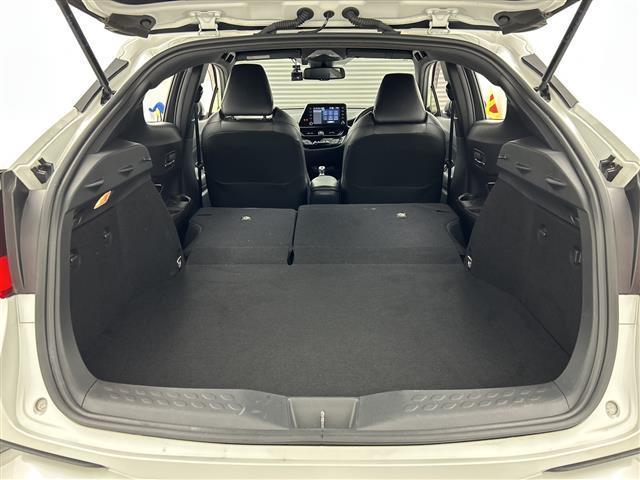 Ｃ－ＨＲ Ｇ　モード　ネロ　セーフティプラスＩＩ　禁煙車／純正ＤＡ／全方位カメラ／トヨタセーフティセンス・ＰＣＳ・ＬＴＡ・ＢＳＭ・レーダークルーズコントロール／オートハイビーム／シートヒーター／ビルトインＥＴＣ２．０／ドラレコ／コーナーセンサー（35枚目）