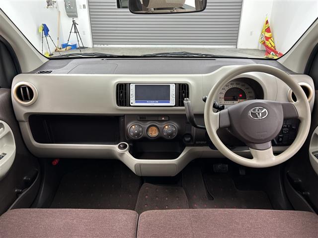 パッソ プラスハナ　Ｇパッケージ　禁煙車　純正ナビ　フルセグＴＶ　Ｂｌｕｅｔｏｏｔｈ／ＣＤ／ＡＵＸ　ＡＡＣ　電格ミラー　バックモニター　ドラレコ　ＥＴＣ　アイドリングストップ　ライトレベライザー　フォグライト　純正アルミホイール（2枚目）