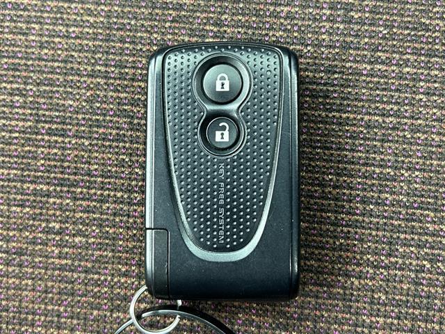 パッソ プラスハナ　Ｇパッケージ　禁煙車　純正ナビ　フルセグＴＶ　Ｂｌｕｅｔｏｏｔｈ／ＣＤ／ＡＵＸ　ＡＡＣ　電格ミラー　バックモニター　ドラレコ　ＥＴＣ　アイドリングストップ　ライトレベライザー　フォグライト　純正アルミホイール（33枚目）