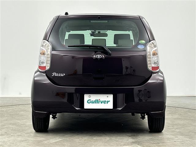 パッソ プラスハナ　Ｇパッケージ　禁煙車　純正ナビ　フルセグＴＶ　Ｂｌｕｅｔｏｏｔｈ／ＣＤ／ＡＵＸ　ＡＡＣ　電格ミラー　バックモニター　ドラレコ　ＥＴＣ　アイドリングストップ　ライトレベライザー　フォグライト　純正アルミホイール（39枚目）