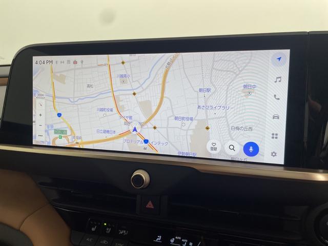 クラウンスポーツ Ｚ　禁煙車　純正ナビ　フルセグＴＶ／Ｂｌｕｅｔｏｏｔｈ／ＡｐｐｌｅＣａｒｐｌａｙ　パノラマルーフ　　ブラウンレザー　デジタルミラー　トヨタチームメイト　パノラミックビューモニター／ＢＳＭ／レーダークルコン（4枚目）