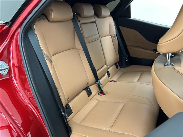 クラウンスポーツ Ｚ　禁煙車　純正ナビ　フルセグＴＶ／Ｂｌｕｅｔｏｏｔｈ／ＡｐｐｌｅＣａｒｐｌａｙ　パノラマルーフ　　ブラウンレザー　デジタルミラー　トヨタチームメイト　パノラミックビューモニター／ＢＳＭ／レーダークルコン（24枚目）