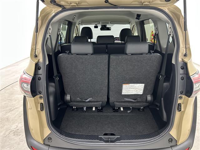 シエンタ Ｇ　クエロ　純正ナビ（フルセグ／ＢＴ／ＣＤ／ＤＶＤ／ＡＭ／ＦＭ）　全周囲カメラ　シートヒータードラレコ前後　両側パワスラ　ＴＶキャンセラー　ステアリングヒーター　ＥＴＣ　プリクラッシュセーフティー（40枚目）