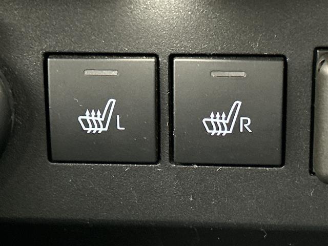 ライズ Ｚ　純正９型ディスプレイオーディオ　バックカメラ　シートヒーター　ＥＴＣ　プリクラッシュセーフティ　レーダークルーズコントロール　レーンキープアシスト　ＬＥＤヘッドライト　オートライト前後コーナーセンサ－（8枚目）