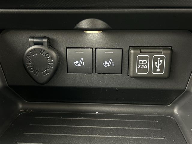 ライズ Ｚ　純正９型ディスプレイオーディオ　バックカメラ　シートヒーター　ＥＴＣ　プリクラッシュセーフティ　レーダークルーズコントロール　レーンキープアシスト　ＬＥＤヘッドライト　オートライト前後コーナーセンサ－（28枚目）