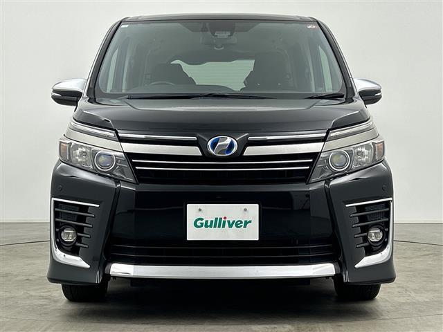 ヴォクシー ハイブリッドＺＳ　煌ＩＩ　純正９型ナビ（フルセグ／ＣＤ／ＤＶＤ／ＢＴ／ＡＭ／ＦＭ／ＳＤ）　バックカメラ　フリップダウンモニター　両側パワスラ　ＬＥＤヘッドライト　前後コーナーセンサー　オートマチックハイビーム（18枚目）