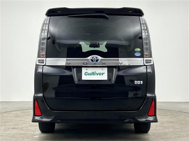 ヴォクシー ハイブリッドＺＳ　煌ＩＩ　純正９型ナビ（フルセグ／ＣＤ／ＤＶＤ／ＢＴ／ＡＭ／ＦＭ／ＳＤ）　バックカメラ　フリップダウンモニター　両側パワスラ　ＬＥＤヘッドライト　前後コーナーセンサー　オートマチックハイビーム（29枚目）