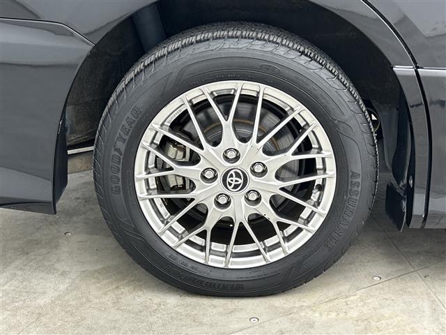 ヴォクシー ハイブリッドＺＳ　煌ＩＩ　純正９型ナビ（フルセグ／ＣＤ／ＤＶＤ／ＢＴ／ＡＭ／ＦＭ／ＳＤ）　バックカメラ　フリップダウンモニター　両側パワスラ　ＬＥＤヘッドライト　前後コーナーセンサー　オートマチックハイビーム（30枚目）