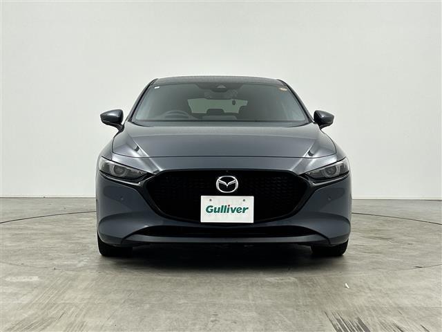 ＭＡＺＤＡ３ファストバック ２０Ｓバーガンディ　セレクション　禁煙車　マツダコネクトナビ　全方位カメラ　前席シートヒーター　レーダークルーズコントロール　ブラインドスポットモニター　メモリ機能付パワーシート　パドルシフト　前後ドライブレコーダー　赤革シート（17枚目）