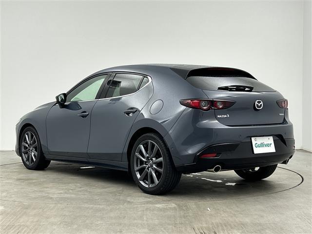 ＭＡＺＤＡ３ファストバック ２０Ｓバーガンディ　セレクション　禁煙車　マツダコネクトナビ　全方位カメラ　前席シートヒーター　レーダークルーズコントロール　ブラインドスポットモニター　メモリ機能付パワーシート　パドルシフト　前後ドライブレコーダー　赤革シート（19枚目）