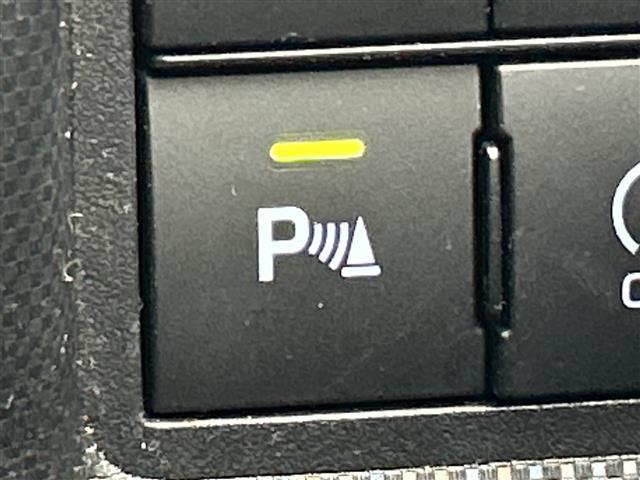 ライズ Ｚ　禁煙車　社外ＳＤナビ（フルセグＴＶ／ＣＤ／ＤＶＤ／ＢＴ）　バックカメラ　レーダークルコン　前席シートヒーター　プリクラッシュ　前後コーナーセンサー　前後ドラレコ　オートライト　ＥＴＣ　革巻ステアリング（11枚目）