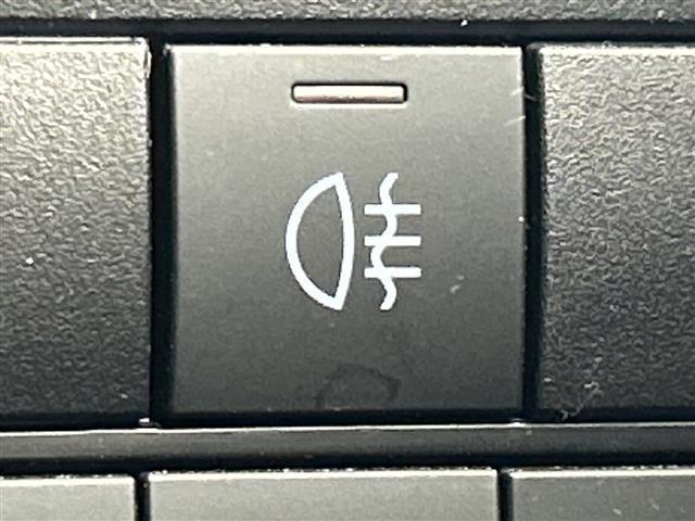 ライズ Ｚ　禁煙車　社外ＳＤナビ（フルセグＴＶ／ＣＤ／ＤＶＤ／ＢＴ）　バックカメラ　レーダークルコン　前席シートヒーター　プリクラッシュ　前後コーナーセンサー　前後ドラレコ　オートライト　ＥＴＣ　革巻ステアリング（32枚目）