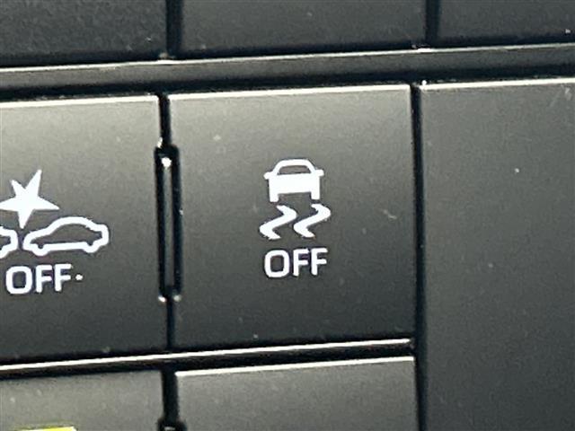 ロッキー G 禁煙車 純正ナビ レーダークルーズコントロール 前席シートヒーター オートライト ビルトインETC プリクラッシュ レーンキープ ドライブレコーダー 電格ミラー プッシュスタート ステアスイッチ(7枚目)