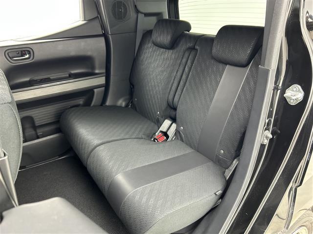 ◆商談ルームには「キッズスペース」を完備しています。ＤＶＤ、ブロック、絵本、おままごとセット。お子様連れでも、ゆっくりとお車をお選びいただけます！