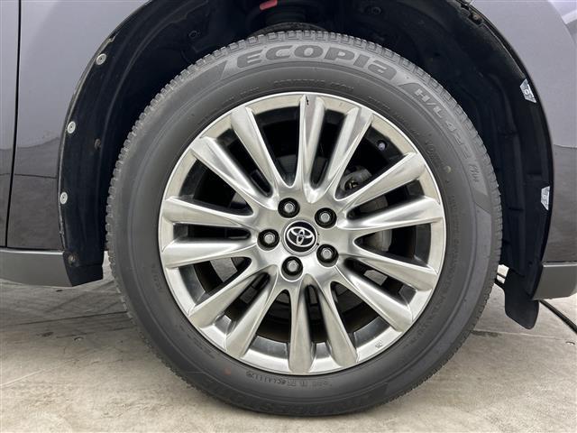 ハリアー プレミアム　禁煙車／アルパインナビ／バックカメラ／パワーバックドア／トヨタセーフティセンス／プリクラッシュセーフティ／オートマチックハイビーム／レーンディパーチャーアラート／運転席パワーシート（17枚目）