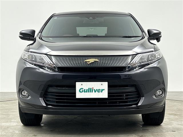 ハリアー プレミアム　禁煙車／アルパインナビ／バックカメラ／パワーバックドア／トヨタセーフティセンス／プリクラッシュセーフティ／オートマチックハイビーム／レーンディパーチャーアラート／運転席パワーシート（18枚目）